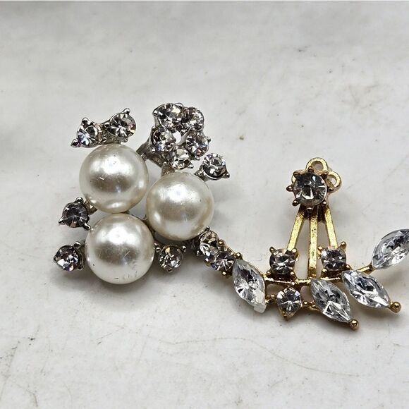 "5/$25" Mismatched Silver/Goldtone Faux Pearl Cluster Rhinestone Post Earrings - Picture 3 of 8